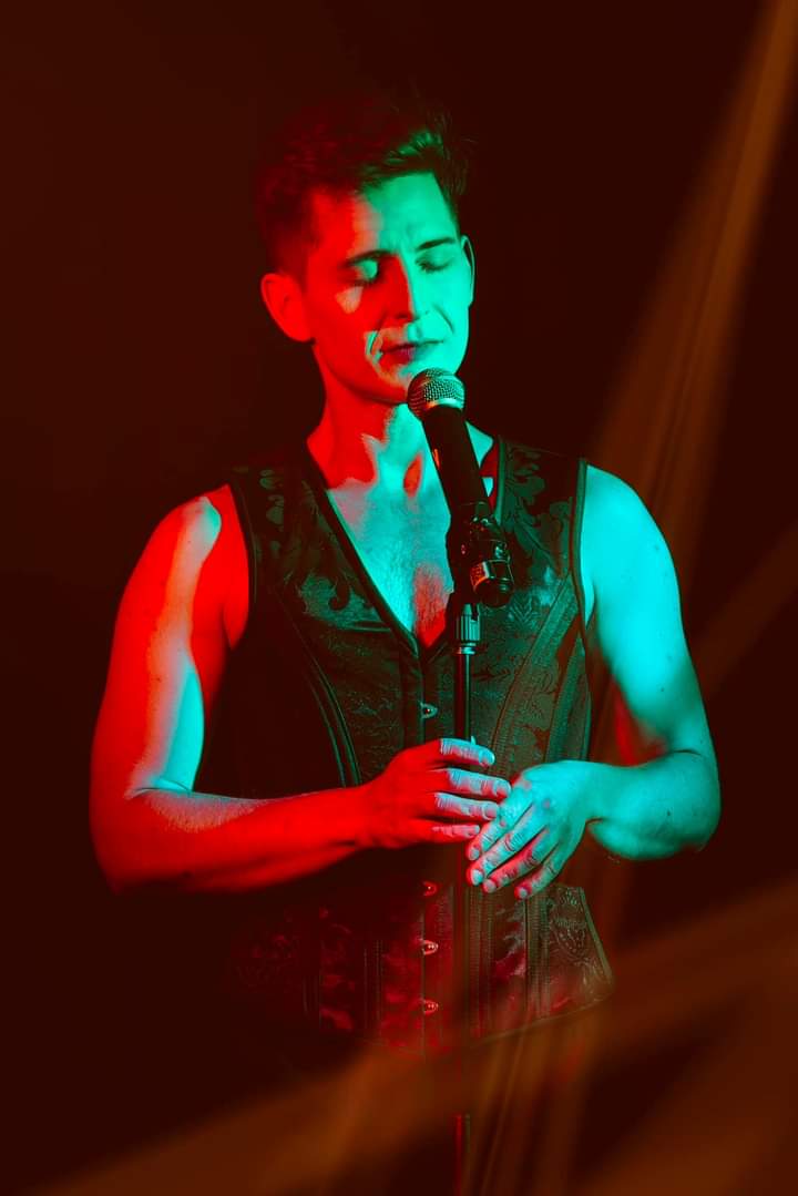 Cabaret performer Bradley Storer joins us in the studio today at 4.30 to chat about Exhumed: The 'Best' of Bradley Storer at Chapel Off Chapel this Sunday, 17 March. @bradstorer @ChapelOffChapel @3CR #bradleystorer #whatsonmelbourne #melbournecabaret #queermelbourne #queerradio