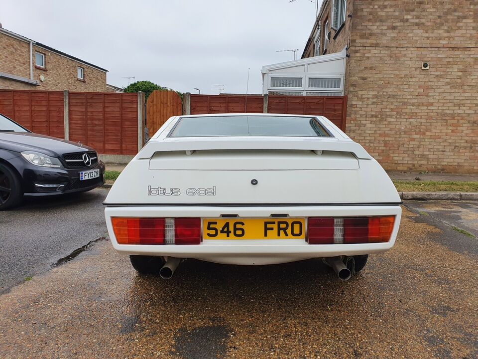 UKProjectCars's tweet photo. Ad: Lotus Eclat Excel
On eBay here -->> https://t.co/KbTiE9yTTo
#projectcar #carproject #garagelife #LotusEclat #LotusExcel #ClassicCarRestoration #CarRestorationCommunity #ClassicCarEnthusiasts #GarageProject #CarRestorationPassion https://t.co/jrvpgs0cS6