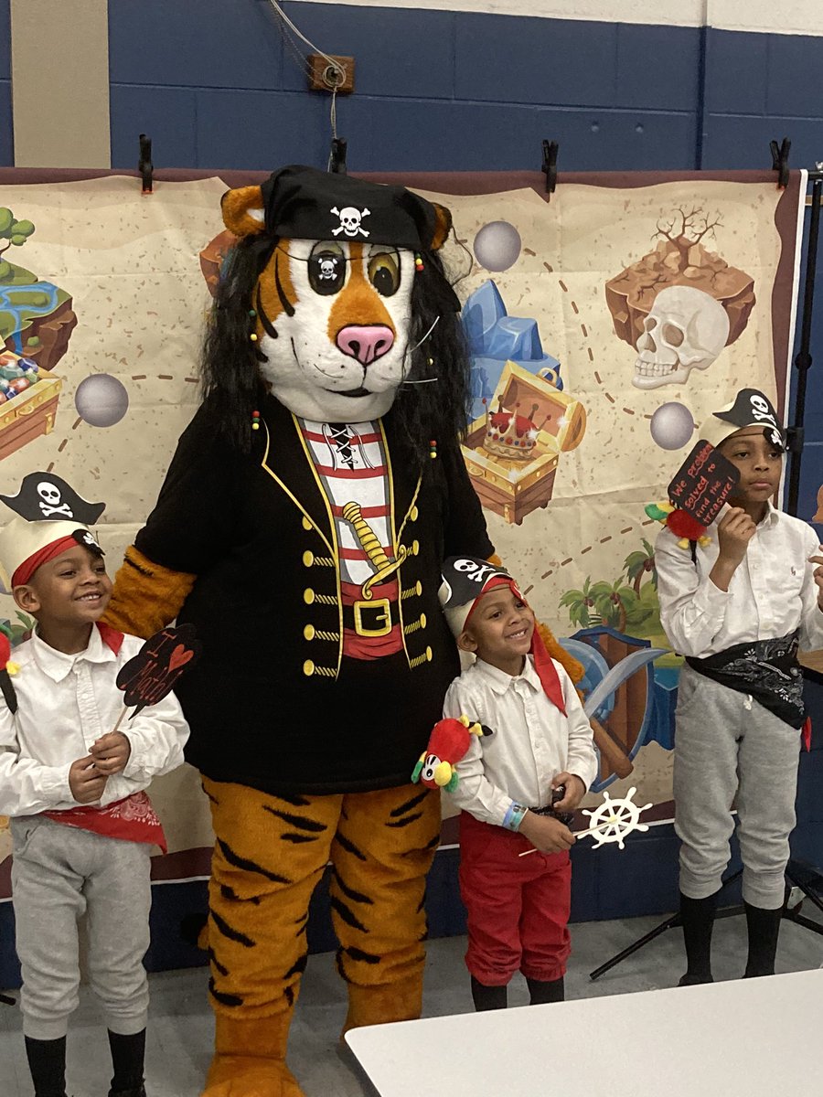 GBPESMath's tweet photo. Pi-Rate Math Night was a yo ho ho jolly time! Our pirates attacked math word problems with our KWS and Math Story Solver Steps! Thanks for the great turn out GBPE Families! Thanks to Community Schools for providing our hardworking pirates with pie 🥧 @TitleIAACPS @gbparkaacps https://t.co/iWfgcByoSF