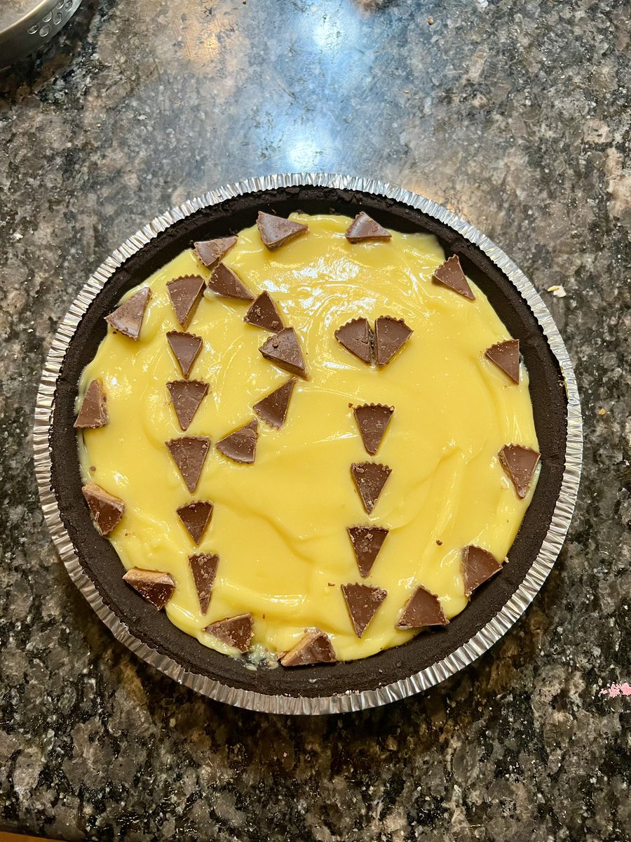 NicoleBdorf's tweet photo. When your teenager makes a #PiPie for #PiDay2024 ๐ฅง๐๐๐ฏ
#VanillaPudding #ReesesPBCups #OreoCrust #Delicious #HappyPiDay https://t.co/m3G8zF4dOo