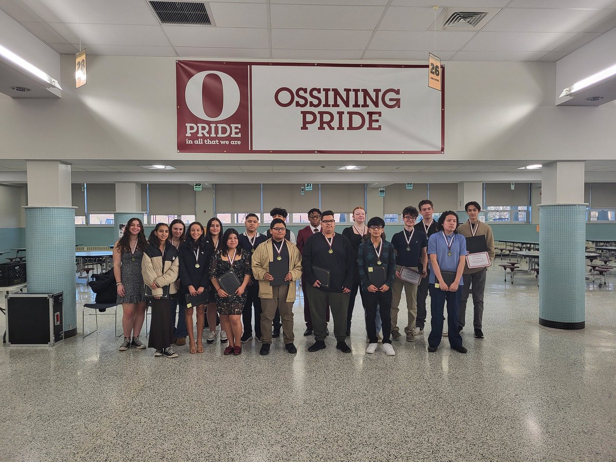 What an amazing night <a href="/OssiningSchools/">Ossining UFSD</a> BOE meeting..Our OHS students of distinction..math and science #O-mazing!!! Congrats to our scholars <a href="/OHSPrin_Langley/">LaToya Langley</a>