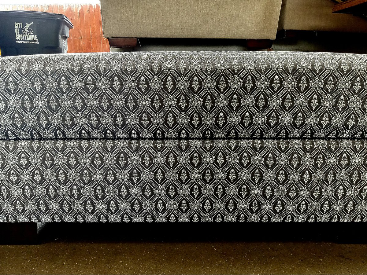 Redid an ottoman. Matches up nicely.
#andreupholstery
#andresupholstery
#andrecustomupholstery
#andrescustomupholstery
#upholsteryscottsdale
#reupholstery
#upholstery 
#residentialupholstery