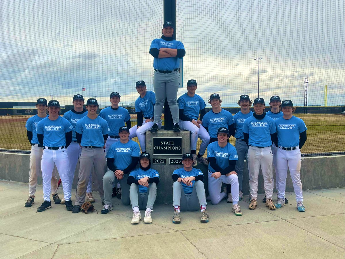 Thanks to the class of 2023 for their gift to the program: State Championship Plaques. 

<a href="/iisaiahmiller/">Isaiah Miller</a> 
<a href="/therealcarson_/">carson🇺🇸</a> 
<a href="/RHarrahill/">Ryan Harrahill</a> 
<a href="/j_laughlin6/">Jackson Laughlin</a> 
<a href="/radicia_john/">Johnny Radicia</a> 
<a href="/HansonKyler/">Kyler Hanson</a> 
<a href="/drewharper_/">Drew Harper</a> 
<a href="/402xavier/">Xavier Cavenaugh</a> 
<a href="/masonsalisbury_/">Mason Salisbury</a> 
<a href="/phamtony__/">tony pham</a> 
<a href="/NickTrofholz/">Nick Trofholz</a> 

#ENGLUE