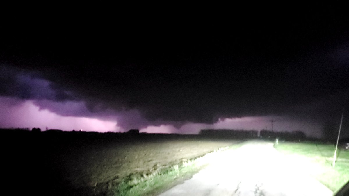 I'm sure everyone has seen this by now, but tornado near Winchester indiana. Can't tell if it's the second one or a continuation of the first. @nwsi