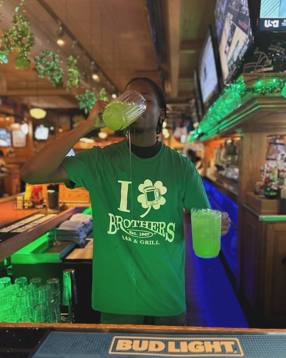 It’s #thirstythursday!Come check out our awesome drink specials and grab a St. Patrick’s Day themed T SHIRT!🍀
$2 double wells &amp; mini bombs
$4 domestic tall boys 
$4 Busch Lt small boys
$5 32oz LONG ISLANDS*
$26 Modelo buckets (5)
$26 High Noon buckets (5)
*some exclusions apply