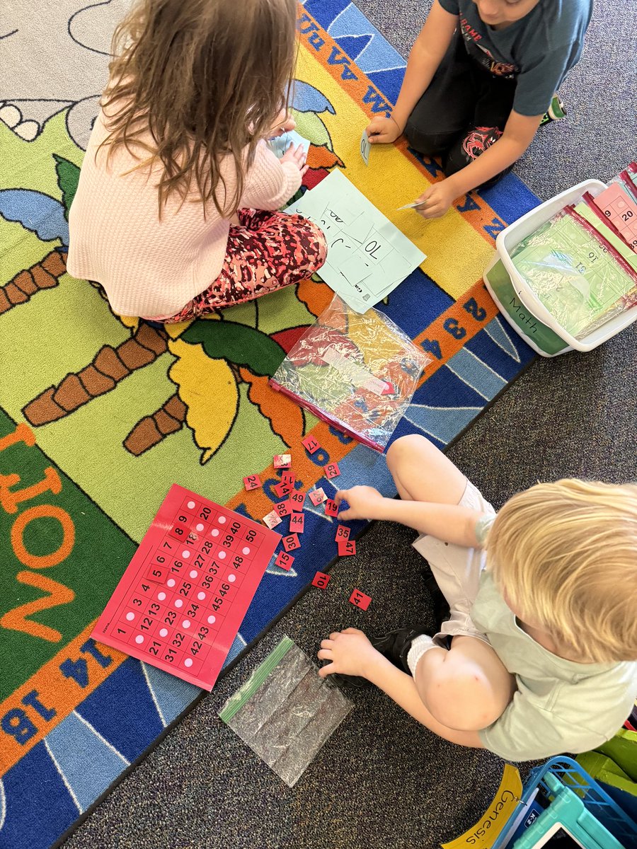 Lempp5's tweet photo. Today at Quarles ES, I made a new buddy in kindergarten. I was only in the class for 20 min, but when I left, he hugged me and told me he would miss me. I thought it was cute. 
But, you know... I actually miss him already too. ❤️ https://t.co/Jr6hBkCPis