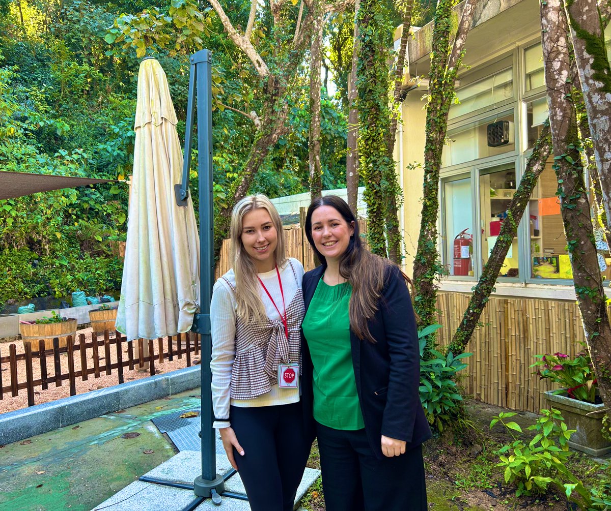 UoSPGCEEYT's tweet photo. It’s been such a busy week! Some of the visits on Tuesday included Alexa at ESF Abacus KG and Lois at St. Catherine’s IKG. Not only was Vikki able to observe their lessons, she also had the chance to catch up with their mentors and many of our previous trainees too 🤩 #community https://t.co/zwMAxtMLrW