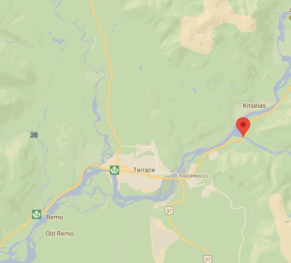 📡#BCHwy16 Reports of rocks on the eastbound roadway by Copper River Flats. Crews are en route. Please exercise caution in the area and watch for crews. #TerraceBC #UskBC