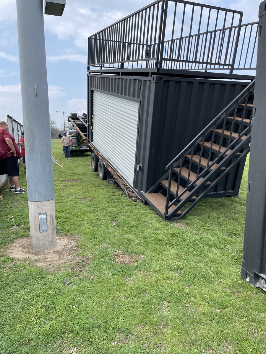 ShadowcatsNTX's tweet photo. Why, yes please…. bring me allllll the Field Suites!! Interested in a Field Suite? Call us at 281-764-5599 or visit us at https://t.co/nZQJ33clTG Suite life is the best life!! #suitelife #lesssssgoooooo #bestvieweverrrrr https://t.co/hEtroJDYDJ