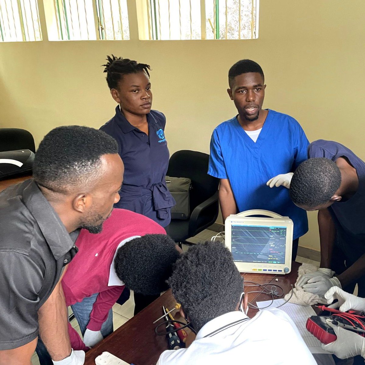 Through EWH Chapters, the next generation of #engineers raises awareness of global health challenges and innovates solutions to the medical technology issues unique to low-resource settings. 

Learn more: buff.ly/3BjRcxc

📸: Makerere University EWH Chapter in #Uganda