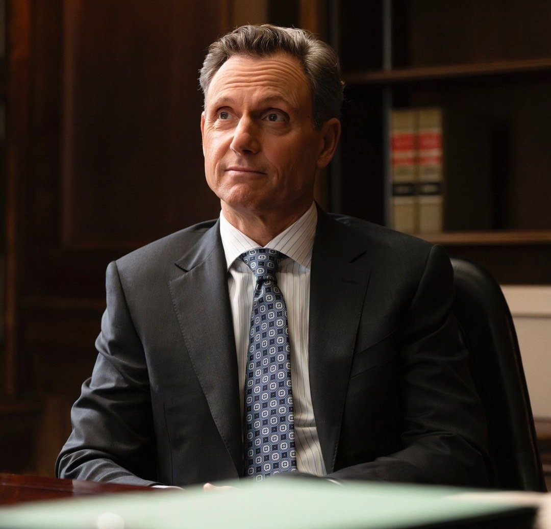 scandalphile's tweet photo. My FIRST proper #baeonly 😉 of Law and Order HOTNESS 🔥😍 #NicholasBaxter with them sexy ass  CURLS 💦 #tonygoldwyn https://t.co/D5KbkIKrqD