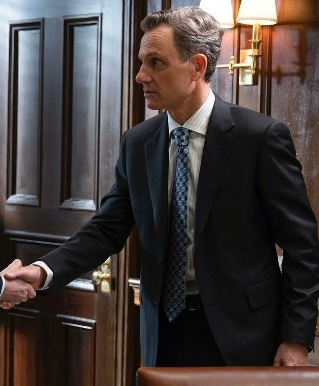 scandalphile's tweet photo. My FIRST proper #baeonly 😉 of Law and Order HOTNESS 🔥😍 #NicholasBaxter with them sexy ass  CURLS 💦 #tonygoldwyn https://t.co/D5KbkIKrqD