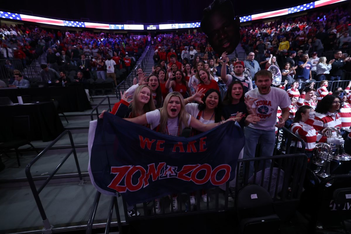 Great to be here at McKale North! Let’s go Cats! 🐻⬇️