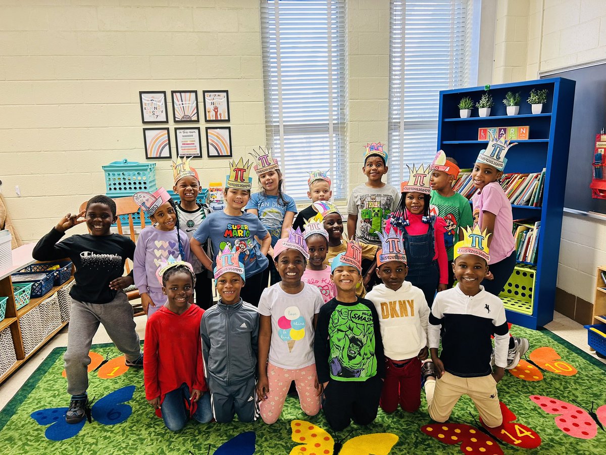 First Graders from Ms. Scheib’s Class wish everyone a Happy Pi Day!!! 

#piday #firstgrade #PRESPanthers #pgcps #pgcpsproud