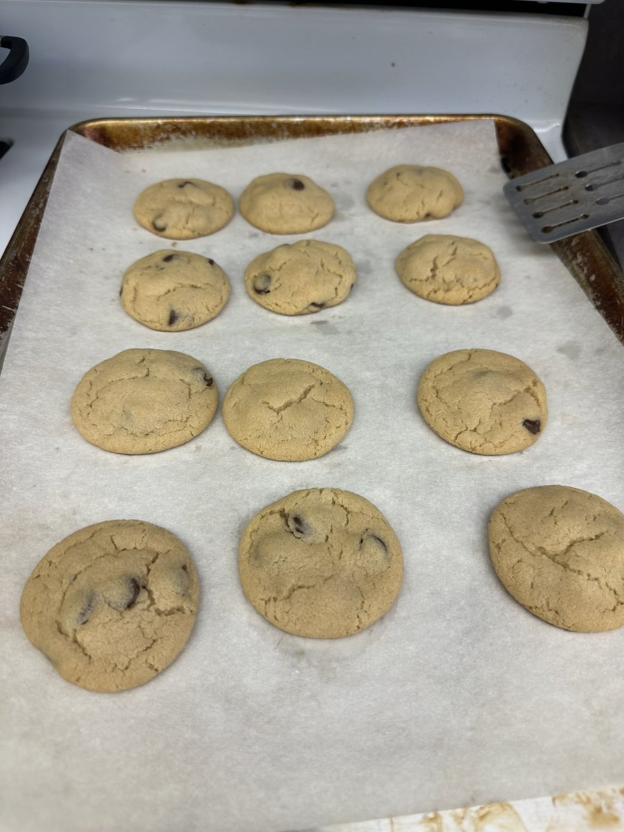 sweitzer_e's tweet photo. Cookie week! 🍪🍪🍪 https://t.co/SrSwKpfZk0
