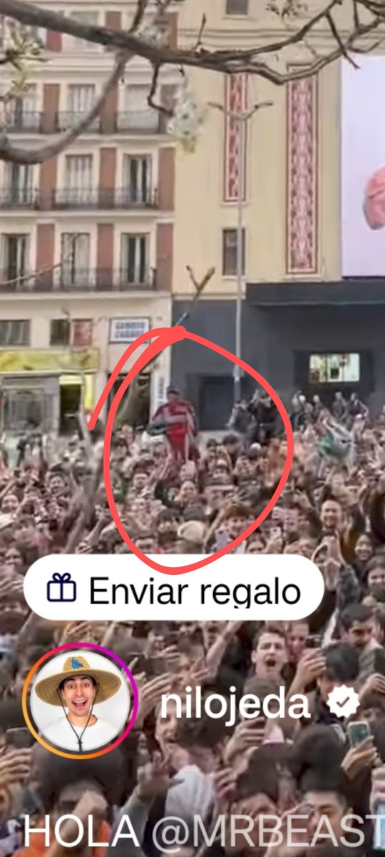 phoskittos_'s tweet photo. lleve a Fernando alonso a conocer a nil, a guanyar y a misho y no puede sacarle una foto con ellos, pero conseguí que saliera en su ig @nilojeda @guanyar @MishoAmoli (misho putero) https://t.co/FcYscUx7QE