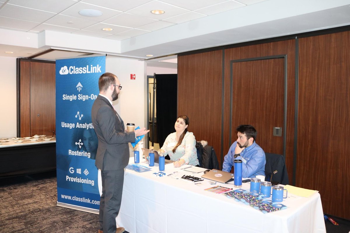 What a pleasure talking to the folks at @ClassLink at the @MassCUE Corporate Partner Showcase. It was great to learn how their product is so much more than just SSO!