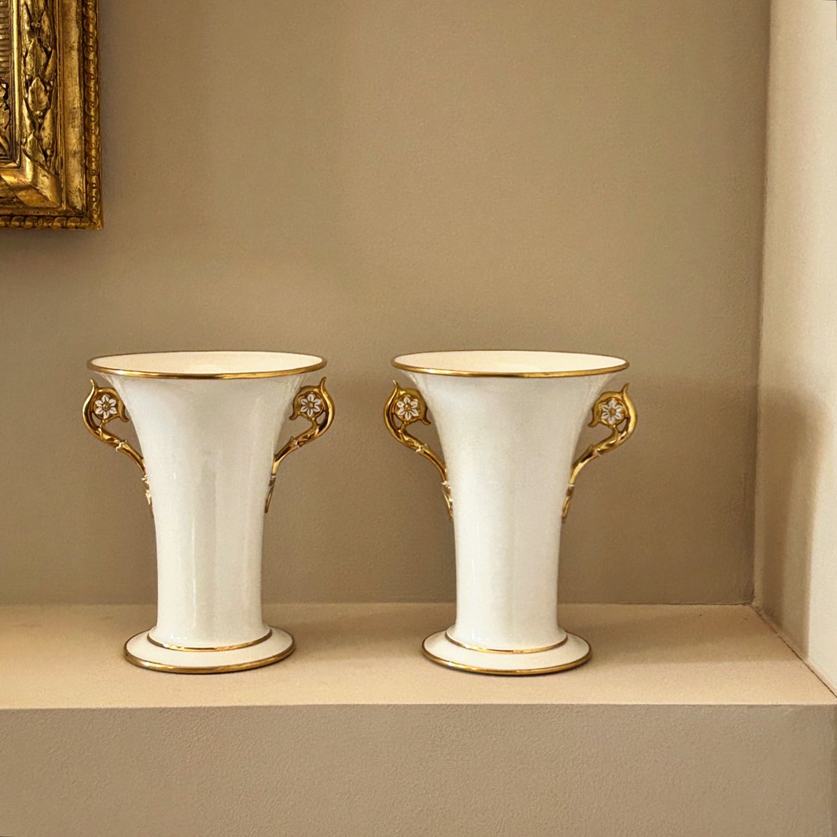 CharlyLavado's tweet photo. Jusqu’à lundi , le @ChCompiegne présente une riche exposition consacrée à Proper Mérimée. Une mise en scène élégante qui ponctue les  grands appartements d’espaces qui évoquent ce personnage touche-à-tout: critique d’art, écrivain, sauveur du patrimoine et membre de la cour. https://t.co/m1vKKGFTJA