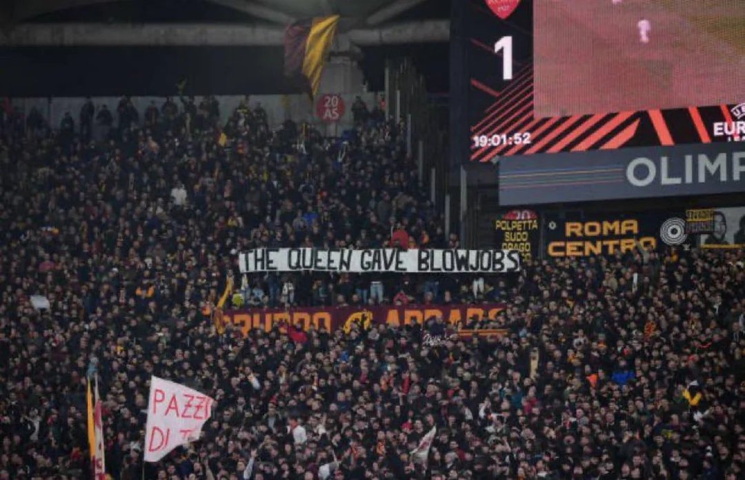 JosipFCB93's tweet photo. Roma fans put up a banner against Brighton in the first leg: "The queen gave blowjobs"

Today in the 2nd leg Brighton fans with the banner: "Totti likes pineapple on pizza" 😂 https://t.co/HNi6KHxZ5y