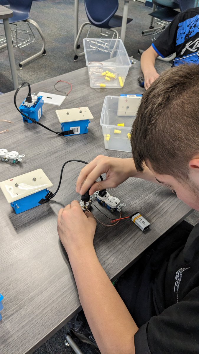 Mr. Ullrich tweet media