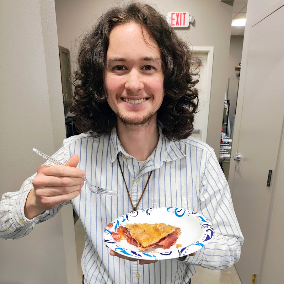 Happy Pi Day...otherwise known as the day every other Klingner office is jealous of Pella's celebratory Jaarsma Bakery pies!!! 🥧

#happypiday #314159 #pieforpi #klingner #pella