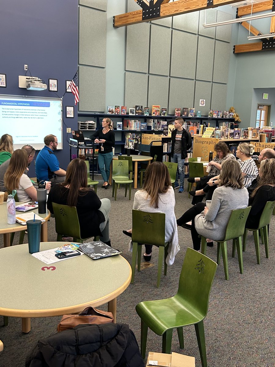 pinestreetelem's tweet image. Love when we start the day learning ⁦@PalmyraSchools⁩ #restorativepractices #bestpractices