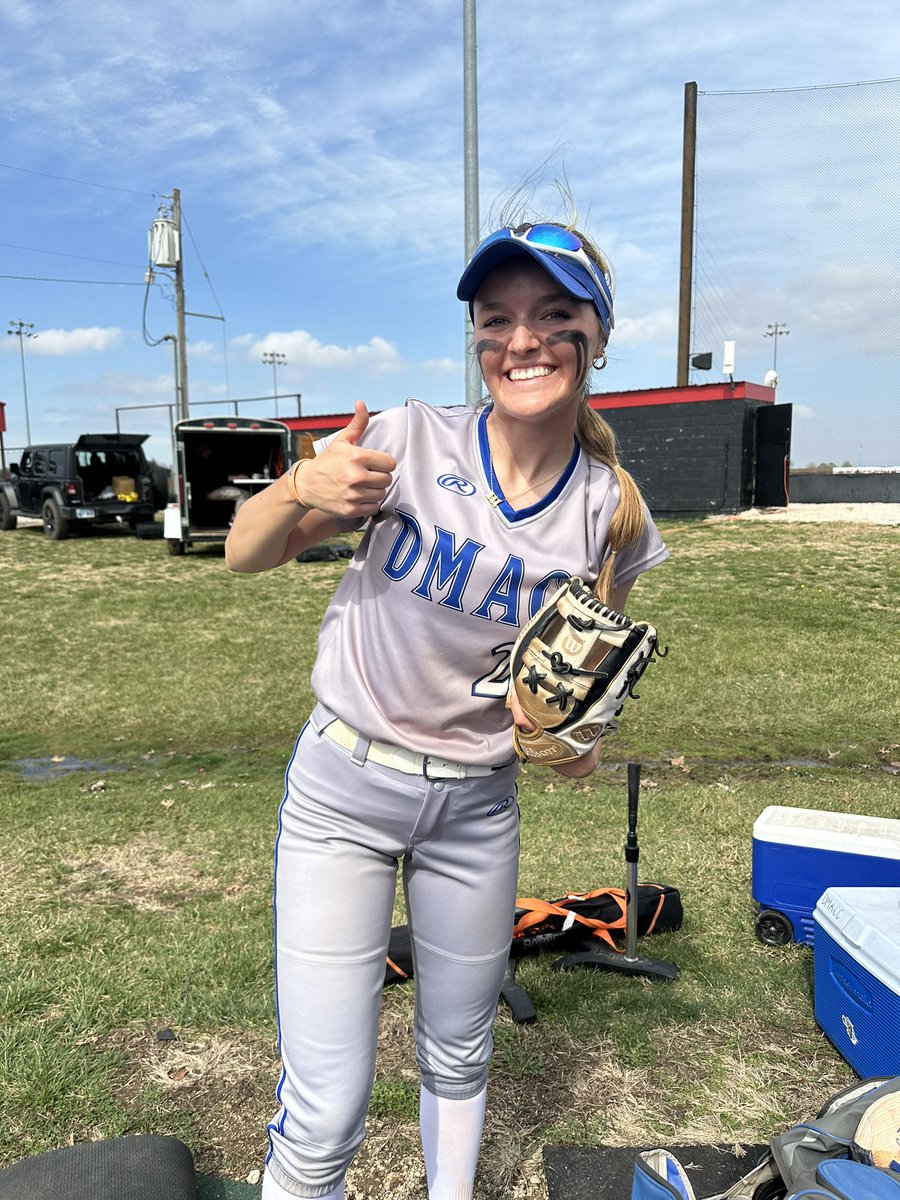 DMACCsoftball's tweet photo. ‼️BELLA NELSON 2-RUN HOMERUN‼️ https://t.co/JpuXAJODEx