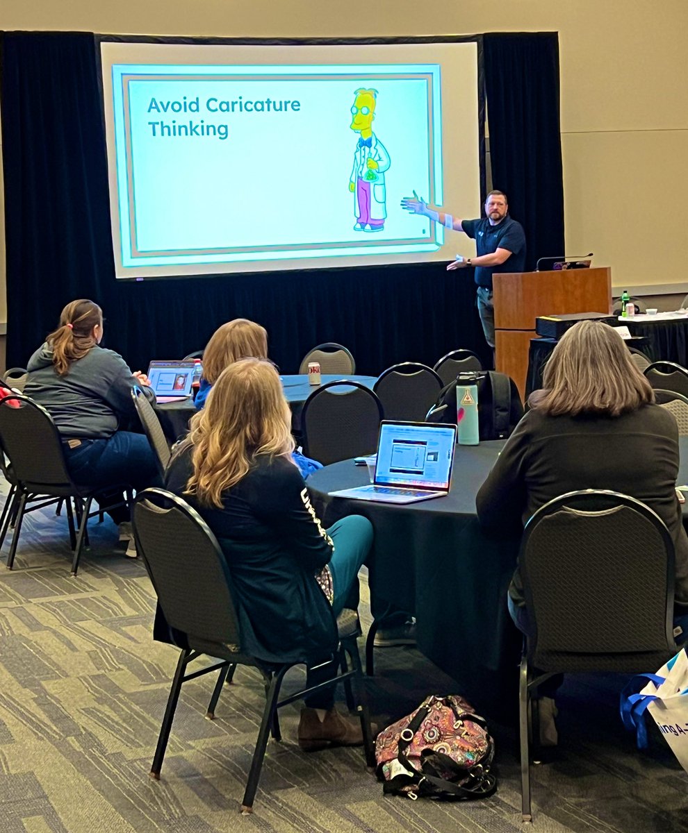 The @itec_ia Board loves linking arms with and supporting our @yourNETA friends! @donovanscience is rounding out the afternoon with his “Removing Barriers” session! All the 💙 for UDL convos!
#itecia #UDL #UDLchat