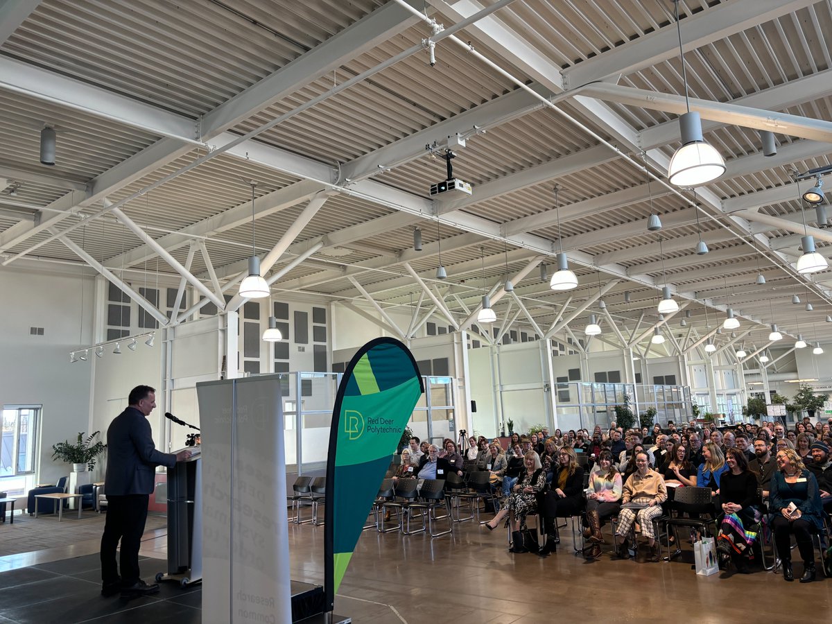 RedDeerPolytech's tweet image. Featuring 53 poster displays and presentations about diverse subjects, an amazing keynote speaker, 200 registrants, and two concurrent sessions including topics in science, technology, humanities and skilled trades. 
#MyRDP #RedDeerPolytechnic #HigherEd #ABPSE #CDNPSE