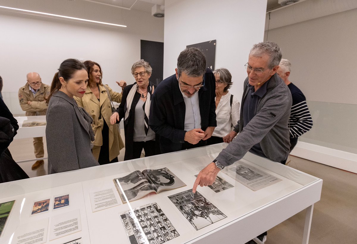 “Jesus Uriarte. Chillida lanean” erakusketaren inaugurazioan izan da Legebiltzarreko presidentea legebiltzarra.eus/portal/eu/web/… La presidenta del @PVasco_EuskoL asiste a la inauguración de la exposición “Jesus Uriarte. Chillida lanean” @arteguneakutxa @tabakalera legebiltzarra.eus/portal/es/web/…