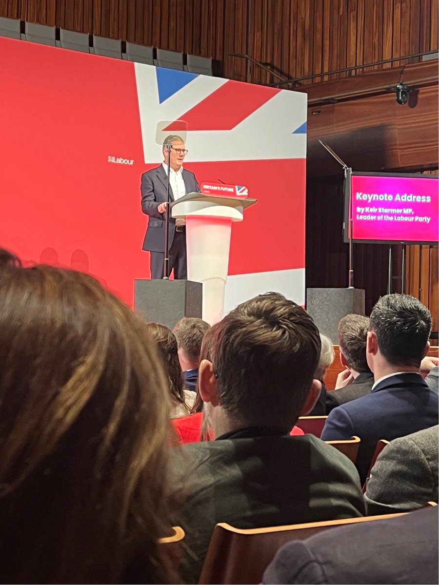 Today our Chair had a fantastic day at the #LabourCreatives conference. It was wonderful to hear @UKLabour @Keir_Starmer announcing that creativity would be at the heart of the curriculum and Drama spoken about at all stages. 🎭