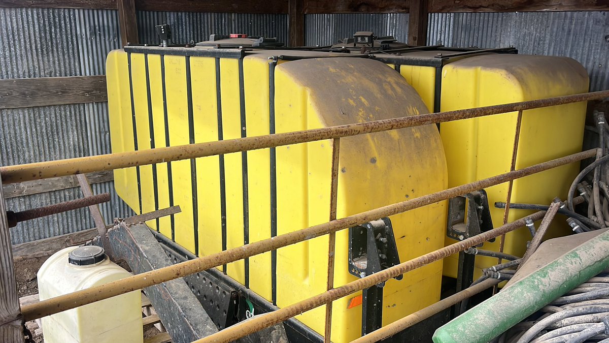 For Sale:  A set of Sidequest saddle tanks. 500 gallons per side, 1,000 total capacity. I used them on an 8430 JD. They sell with the new style cast iron hub extensions. They’re in good shape. If interested, send me a DM and I will send more pictures and give more information.