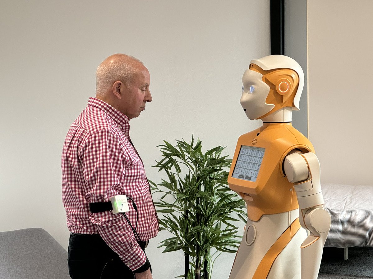 Laura Alderman tweet media