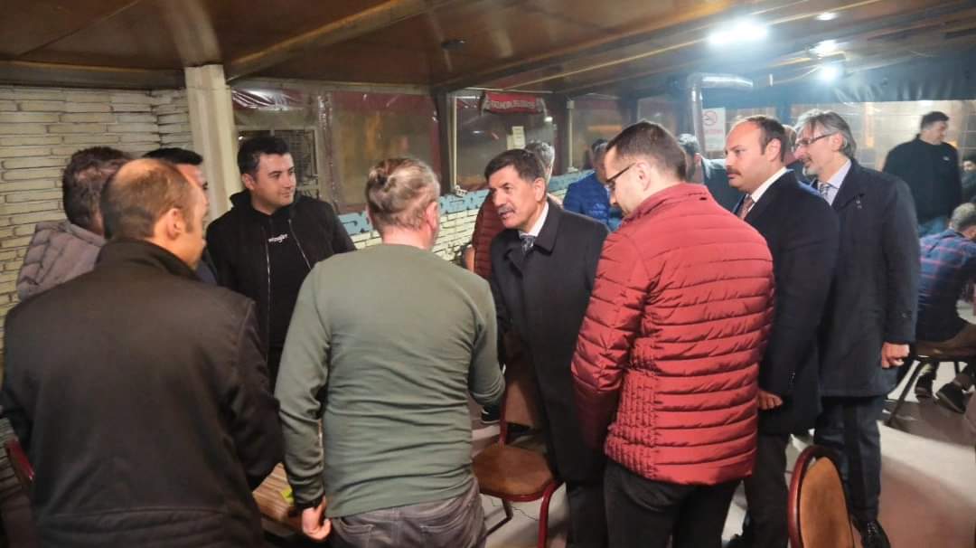 📍Cumhur İttifakı Seçim Ofisi.
📍Esnaf Ziyareti.

Cumhur İttifakı teşkilat mensuplarımız ve meclis üyelerimiz ile birlikte, esnaflarımız ziyaret edilerek, sohbet edilmiştir.