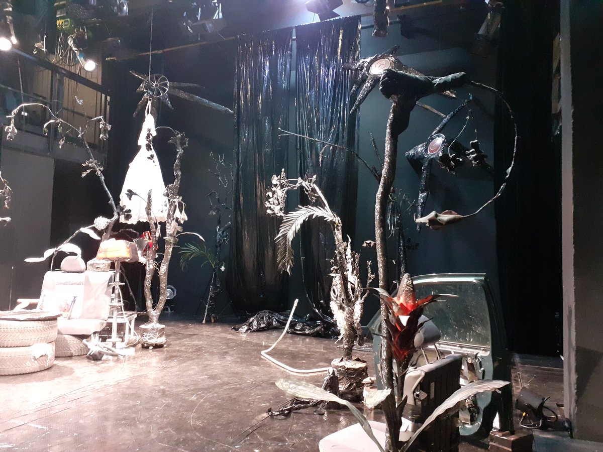 WHAT DID YOU DO, WHEN LADY DI DIED by @Katharinakummer 15./16.March @ Societaetstheater Dresden.