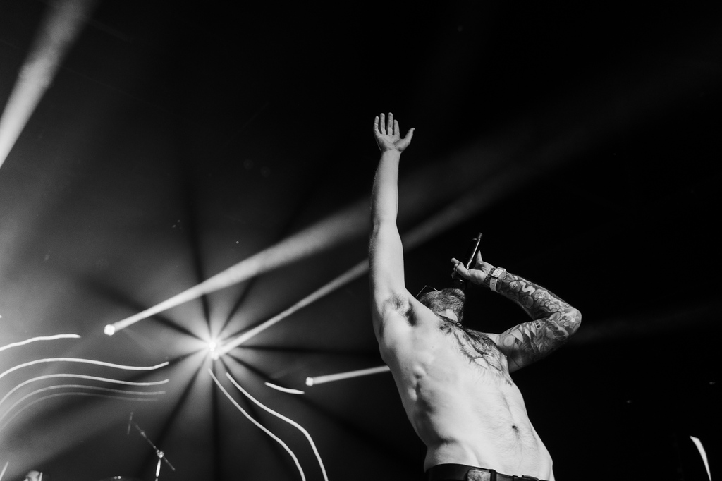 MMusicWorks's tweet photo. We got caught in the riptide ln 🌊 The energy was unMATCHED! Thank you @beartoothband for a sick ass night! 

📸 @alexjwieland https://t.co/TfoIlfq8tC