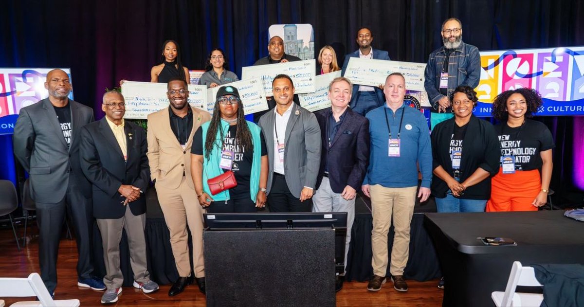 A year ago, we partnered with @theohubs to support climate-tech entrepreneurs. Yesterday, 5 startups from the first cohort of OHUB’s New Energy Technology Incubator (NETI) earned $275,000 in equity investment! Apply for Climate Tech Bootcamp 2.0: bit.ly/3TAR0mR