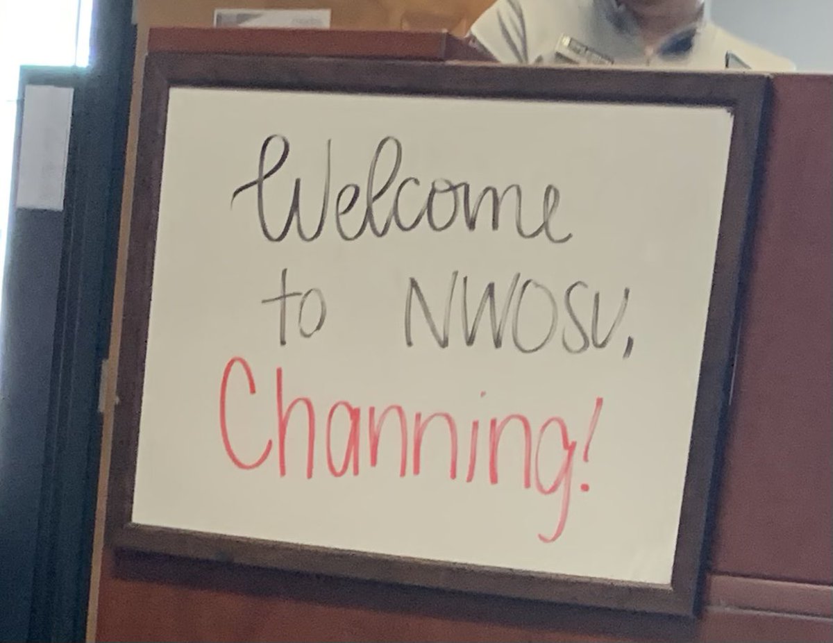 sldill4's tweet photo. College visit #1 ✅ Nice campus and super welcoming staff! #NWOSU https://t.co/bTGpwOzHYU
