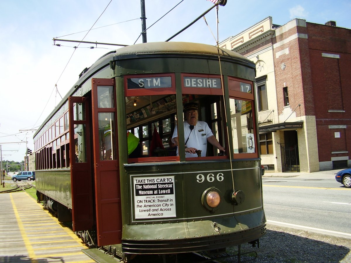 Who's that coming down the track?

Why it's Trolley 966! Tomorrow, Friday March 15, the trolley will be running thanks to the National Streetcar Museum. Catch a ride at the Boott Cotton Mills, 11a.m. to 4p.m. to travel to the Suffolk Mill.

#LowellNPS #LikeLowell #YourParkStory