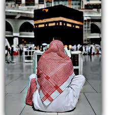 _*الله اتنا کریم ہے جو سارا سال نماز نہیں پڑھتے رمضان میں انہیں بھی اپنے گھر لے آتا ہے*_;))🙂♥️
#Ramadan
#jumaMubarak