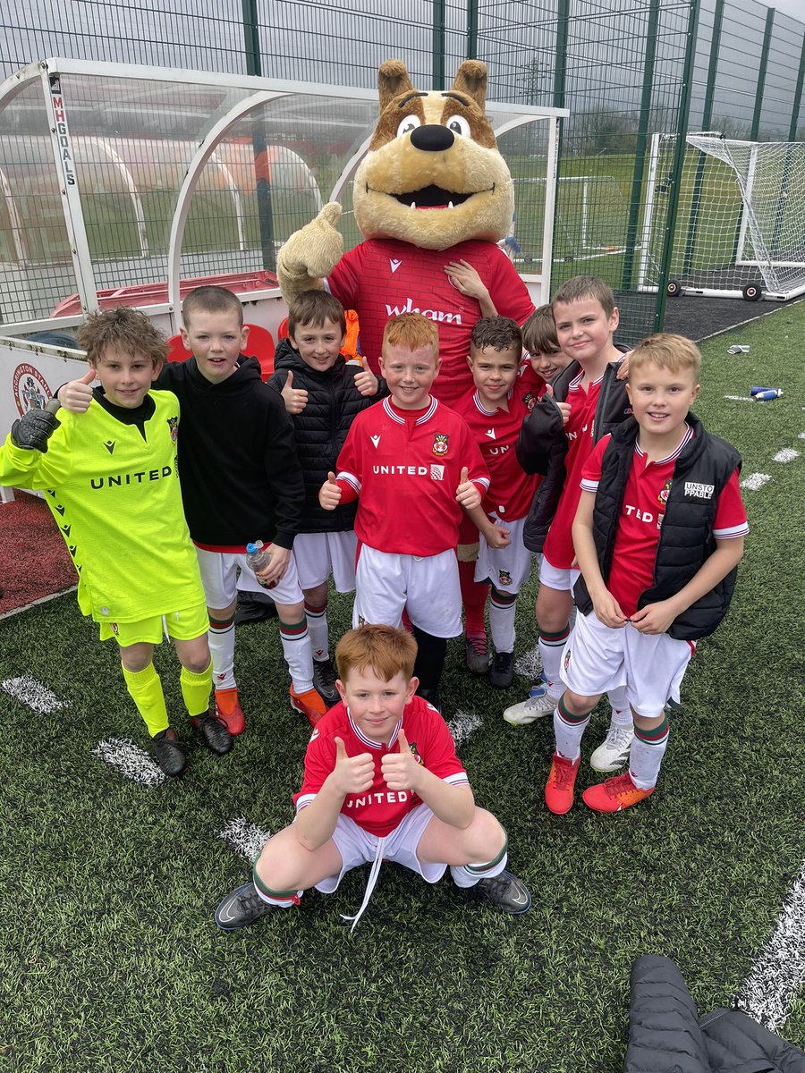 Ysgol Y Waun tweet media