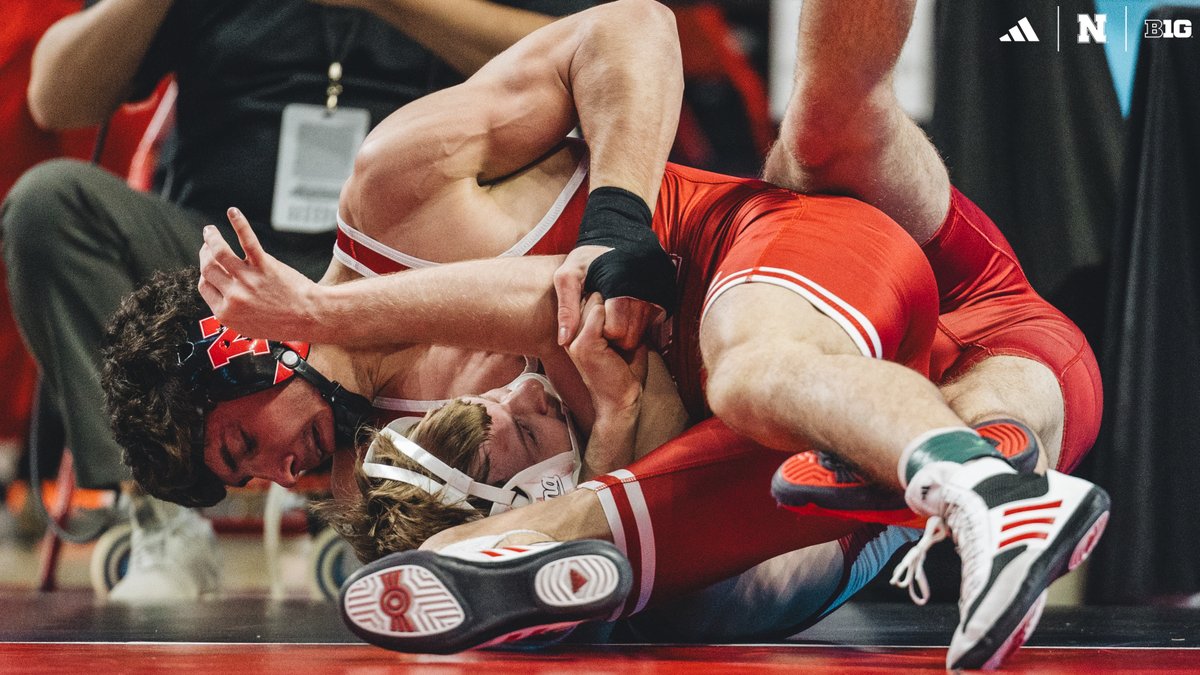 HuskerWrestling tweet picture