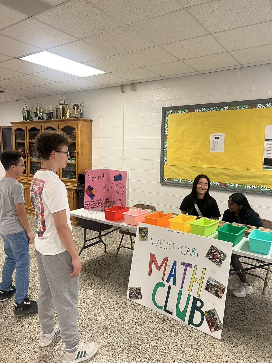 westcaryimps's tweet photo. Students, Admin and parents engaging in fun filled Math activities during the
@wcmsmathclub Math Pi Day Festival #wcmsmakeithappen2023 #wcmsmathclub #wcmsmath https://t.co/3CQHpPjSvQ