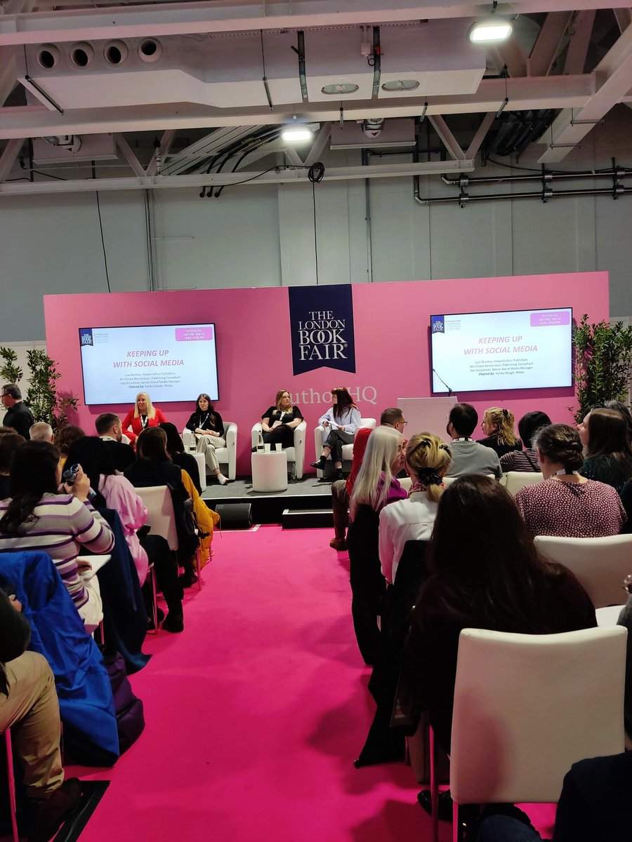 Jessica2Edwards's tweet photo. It's been ages since I last went to the London Book Fair (nearly a decade, where has the time gone?!), but it once again provided an inspirational boost, the air literally buzzing with passion for all things books, reading and creativity - a wonderfully inspiring atmosphere💕 📚 https://t.co/Z1qVsJ3qWQ