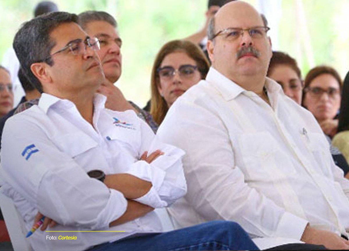 Dueño de <a href="/diarioelheraldo/">Diario El Heraldo</a> socio del #Narcotraficante a gran escala <a href="/JuanOrlandoH/">Juan Orlando H.</a> #TiburonDe40Metros