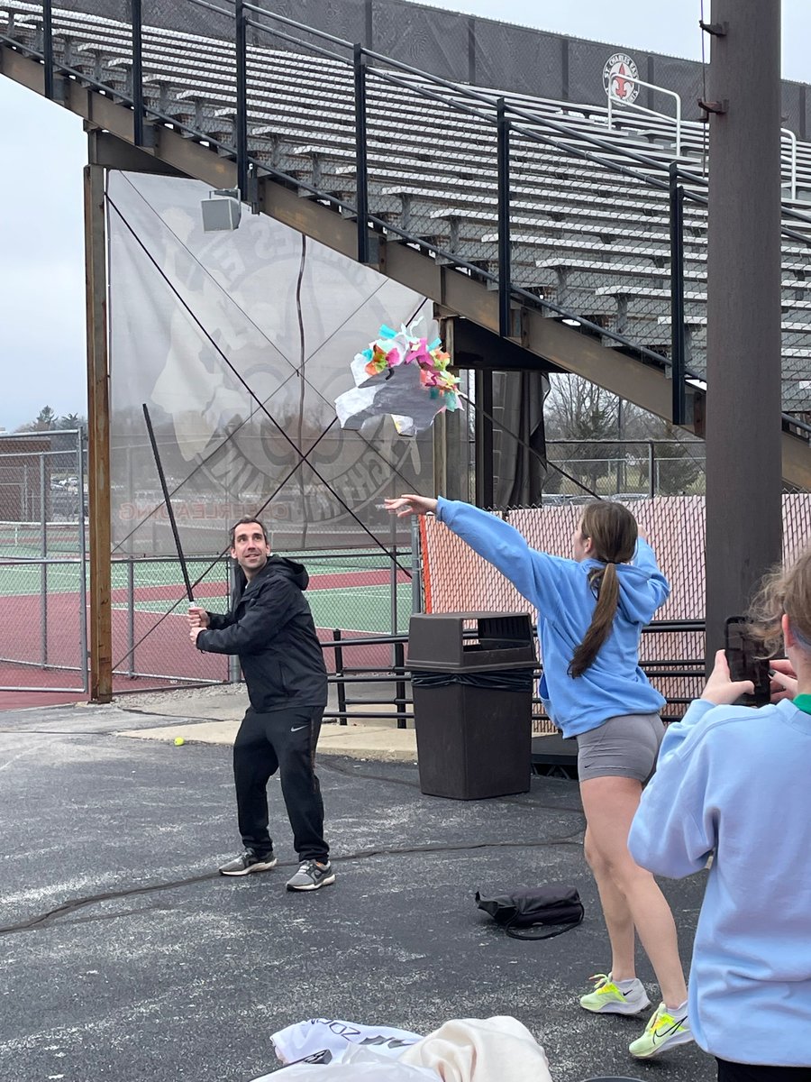 The sprinters got Coach Kososki a piñata for his 40th bday!!! They didn’t hang it up for him so it became a baseball type situation. #swingaway
