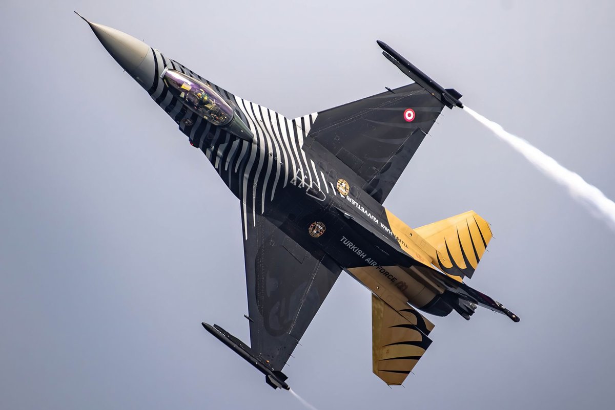 Week Airshow News Spain : airshowdisplay.fr/displaynews

Festival Aéreo Internacional de Motril | 9 juin

F-16 Solo Display Turk

<a href="/Motrilairshow/">Motril Airshow</a>
<a href="/soloturk/">SOLOTÜRK</a>
#avgeek #airshows #displays #airshowdisplay #aviation #meetingaerien