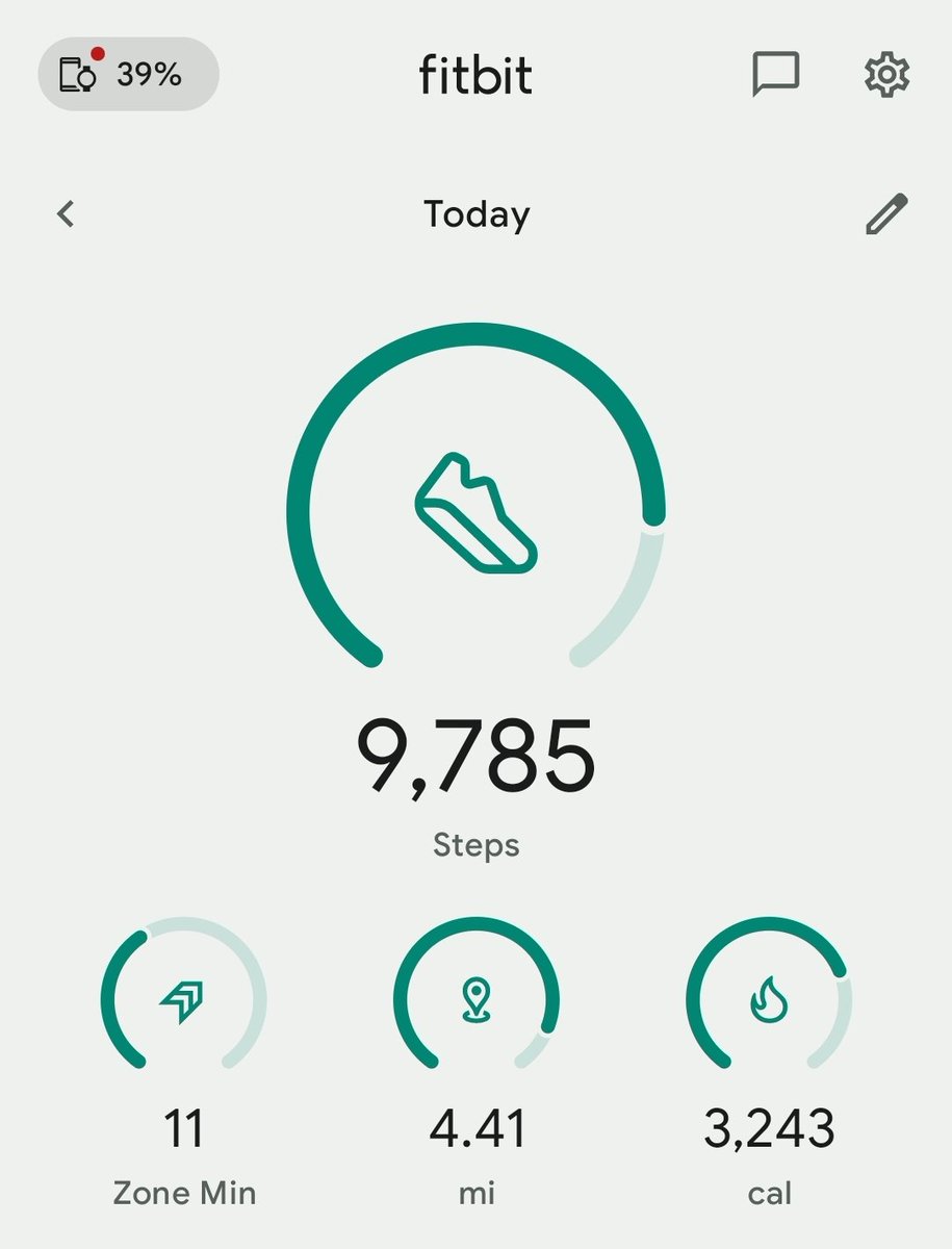 Earbuds_music's tweet image. The good thing about taking on fleet maintenance is I am still very active all day. My knee is screaming at me after today, so rest this evening #ActiveWork #TakeTheJourney #FitnessJourney