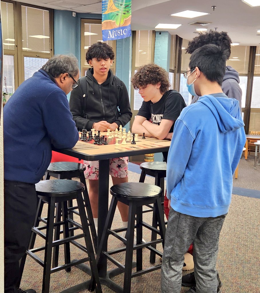 Breaking news @CardinalsLHS #library! #teacher vs 4 students in #chess! #makerspace #ltpsitstartswithone