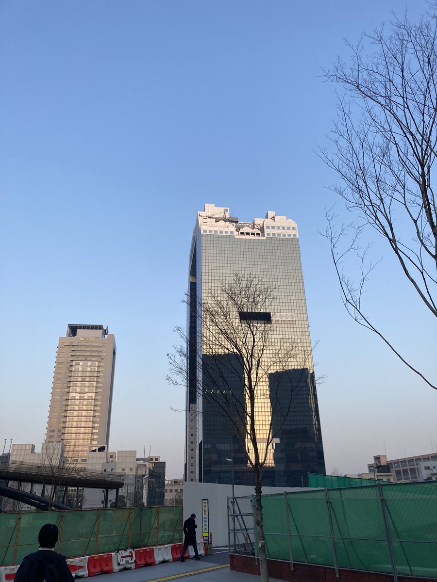 朝のこの時間だいぶ明るくなってきた
春ですね♪